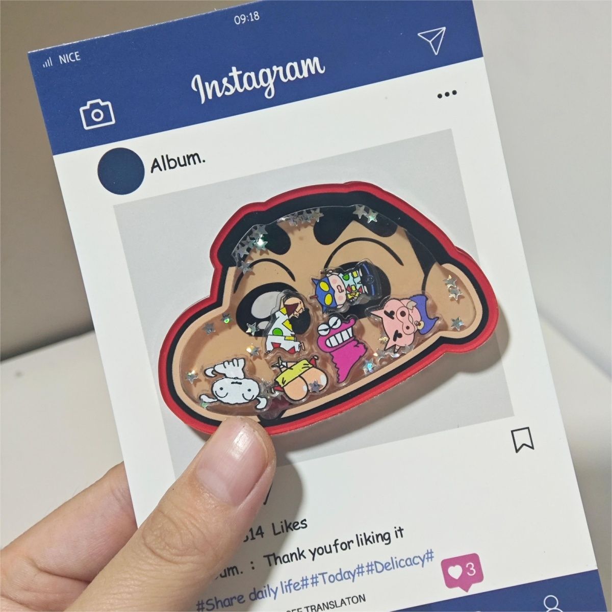 Phone Accessories Vending Machine - Supporto Telescopico per Telefono Crayon Shin-chan
